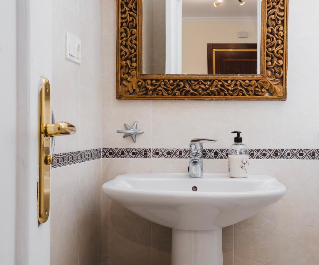 Apartamentos Lorien Milladoiro Exteriér fotografie