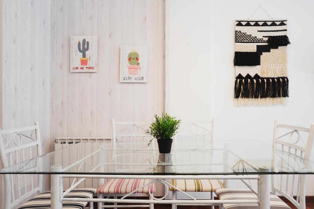 Apartamentos Lorien Milladoiro Exteriér fotografie